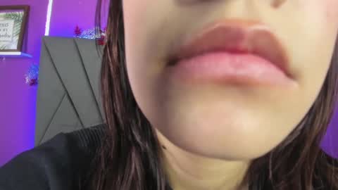 Snapshot of cassie_jones1 chatting on February 17, 2025, 7:15 am Cassie Jones online show from February 17, 2025, 7:15 am