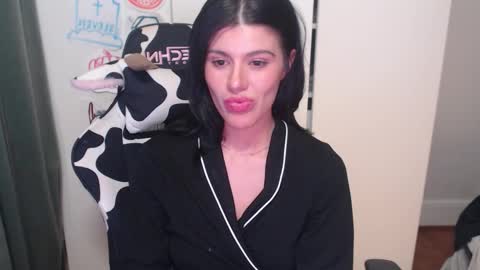 Snapshot of cassiealvarez chatting on October 19, 2025, 2:45 am cassiealvarez online show from October 19, 2025, 2:45 am