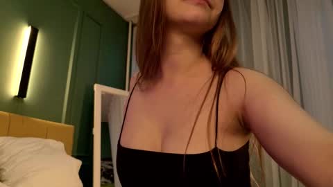 assie online show from November 6, 2025, 12:39 pm