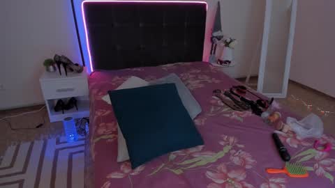 Cassie online show from January 20, 2025, 6:42 am