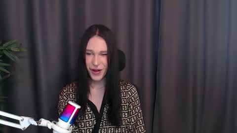 Cassie online show from April 18, 2026, 8:40 am