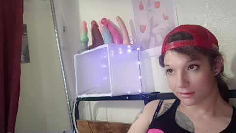 Snapshot of cassiemichelle chatting on April 19, 2026, 2:05 pm Cassiemichelle online show from April 19, 2026, 2:05 pm