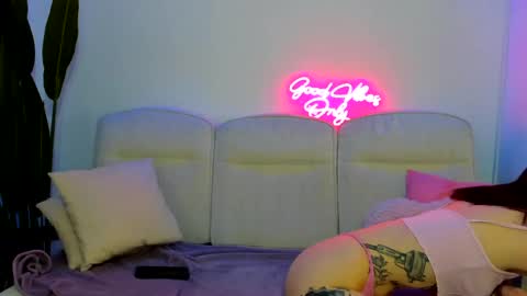 Snapshot of cassy_foxy chatting on April 20, 2026, 6:05 am cassy_foxy online show from April 20, 2026, 6:05 am