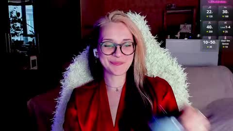 Ellie online show from March 6, 2025, 6:52 am