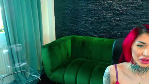Cassy online show from July 12, 2026, 4:25 am