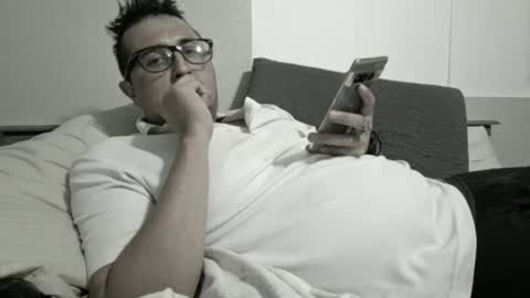 Snapshot of castortroyyyyy chatting on December 25, 2024, 8:51 am Castor troyyyyy online show from December 25, 2024, 8:51 am