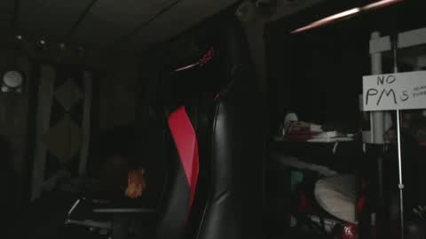 Snapshot of cat9paw chatting on February 4, 2025, 6:27 pm cat online show from February 4, 2025, 6:27 pm