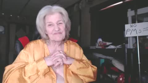 Snapshot of cat9paw chatting on February 6, 2025, 4:14 pm cat online show from February 6, 2025, 4:14 pm