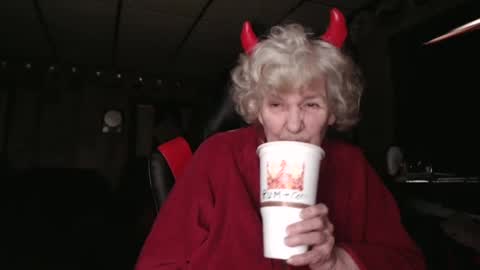 Snapshot of cat9paw chatting on February 17, 2025, 5:21 pm cat online show from February 17, 2025, 5:21 pm