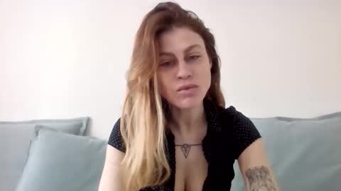 cat_888 online show from May 11, 2026, 6:41 am