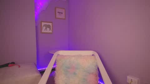 Snapshot of cat_nasty chatting on September 27, 2025, 1:16 pm cat_nasty online show from September 27, 2025, 1:16 pm