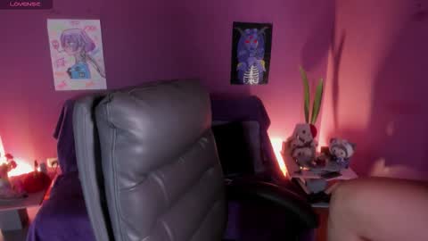 Cata green model independient online show from March 16, 2026, 7:07 pm