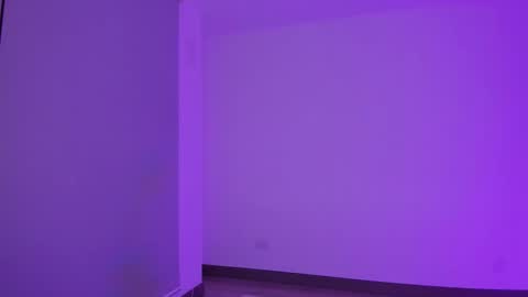 cata_n_cami online show from September 17, 2025, 4:25 am