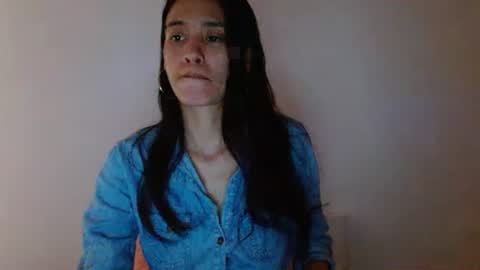 Snapshot of cata_sexy2410 chatting on January 9, 2025, 5:34 am cata_sexy2410 online show from January 9, 2025, 5:34 am