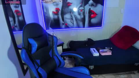 Snapshot of catalehia_milk chatting on February 8, 2026, 8:56 pm C A T A L E H I A online show from February 8, 2026, 8:56 pm