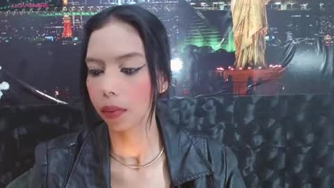 Queen Catalella online show from April 24, 2026, 3:31 am