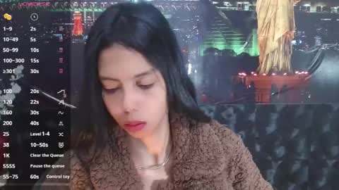 Queen Catalella online show from May 10, 2026, 3:33 am