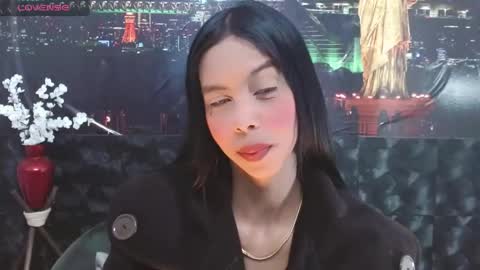 Queen Catalella online show from May 27, 2026, 3:36 am