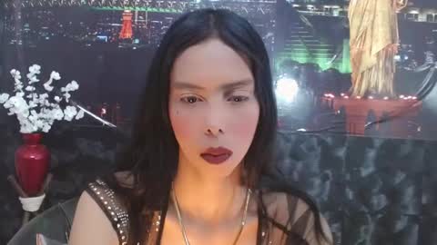 Queen Catalella online show from May 29, 2026, 4:10 am