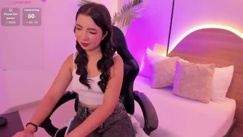 Snapshot of cataleya_castle chatting on May 22, 2026, 12:22 pm C A T E online show from May 22, 2026, 12:22 pm