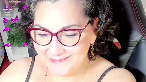 cataleya  online show from October 21, 2025, 2:56 am
