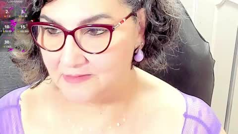 cataleya  online show from May 30, 2026, 8:06 pm