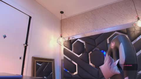 Cataleya online show from December 4, 2025, 11:19 am