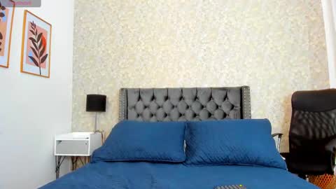 Snapshot of cataleya_wayne chatting on September 12, 2025, 8:09 pm Cataleya online show from September 12, 2025, 8:09 pm