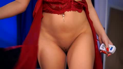 Snapshot of cataleyasyrene chatting on December 5, 2025, 8:05 pm Cataleya online show from December 5, 2025, 8:05 pm