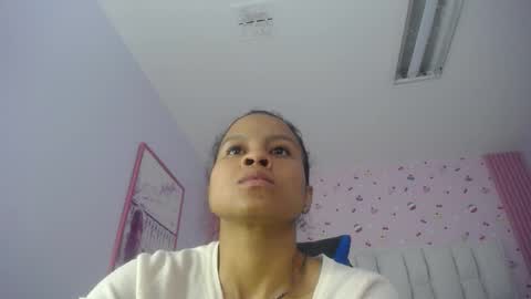 Catalina  online show from January 14, 2026, 1:00 am