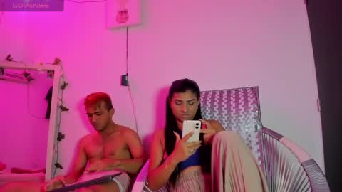 Cata y Roger online show from March 6, 2025, 8:37 pm