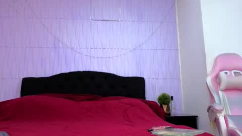 Snapshot of catalina_jenkins chatting on October 27, 2025, 7:18 pm catalina_jenkins online show from October 27, 2025, 7:18 pm