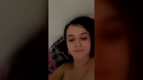 catalina_orozco_ online show from May 18, 2026, 1:17 pm