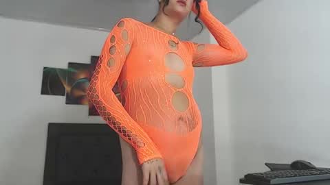 catalinaadoll online show from February 10, 2025, 4:36 pm