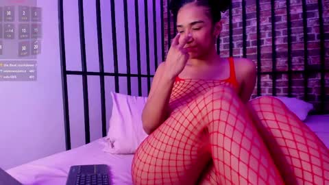 Catalina Ruiz online show from April 6, 2026, 4:46 am