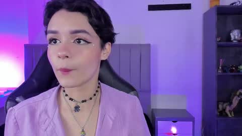 Cat  online show from February 11, 2025, 8:20 pm