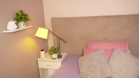 Snapshot of caterinezapataa chatting on December 14, 2024, 4:09 pm Caterine Zapata online show from December 14, 2024, 4:09 pm