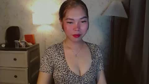 Snapshot of catherine_365 chatting on November 12, 2025, 7:03 pm catherine_365 online show from November 12, 2025, 7:03 pm