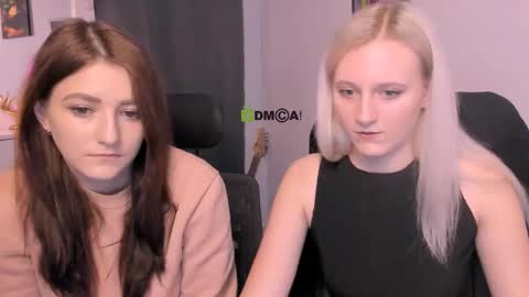 Snapshot of catherine_kitty chatting on February 6, 2025, 1:43 pm Catherine online show from February 6, 2025, 1:43 pm