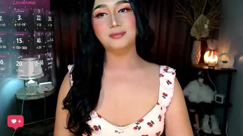 Snapshot of catherine_louise chatting on September 21, 2025, 1:57 pm cath online show from September 21, 2025, 1:57 pm