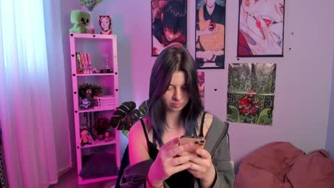 Catherine online show from April 10, 2026, 1:38 pm