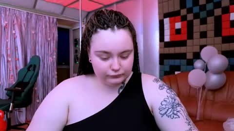catherineclaire online show from June 17, 2026, 5:25 pm