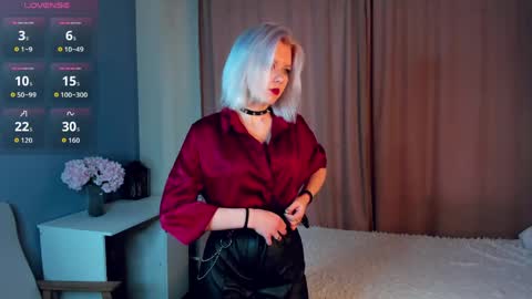 Mia online show from March 31, 2026, 11:10 am