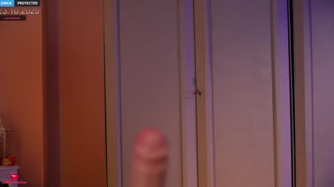 Cathleen online show from October 23, 2025, 4:39 pm