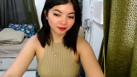 Snapshot of cathy_lyn chatting on June 5, 2026, 12:28 am cathy_lyn online show from June 5, 2026, 12:28 am