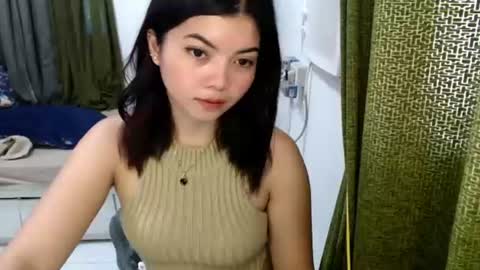 Snapshot of cathy_lyn chatting on June 22, 2026, 1:29 am cathy_lyn online show from June 22, 2026, 1:29 am