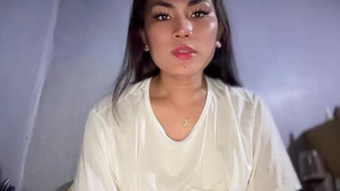 Snapshot of cathy_sanches chatting on December 24, 2024, 6:39 pm cathy online show from December 24, 2024, 6:39 pm