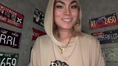 Snapshot of cathy_sanches chatting on February 7, 2025, 11:55 pm cathy online show from February 7, 2025, 11:55 pm