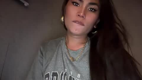 Snapshot of cathy_sanches chatting on October 30, 2025, 3:13 pm cathy online show from October 30, 2025, 3:13 pm