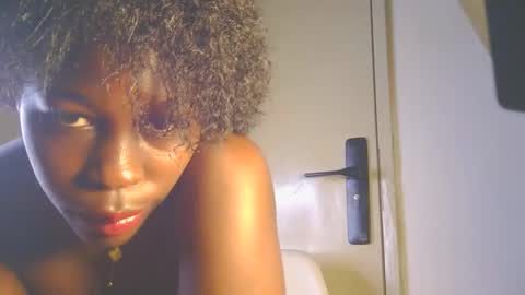 catrine online show from October 11, 2025, 1:27 am